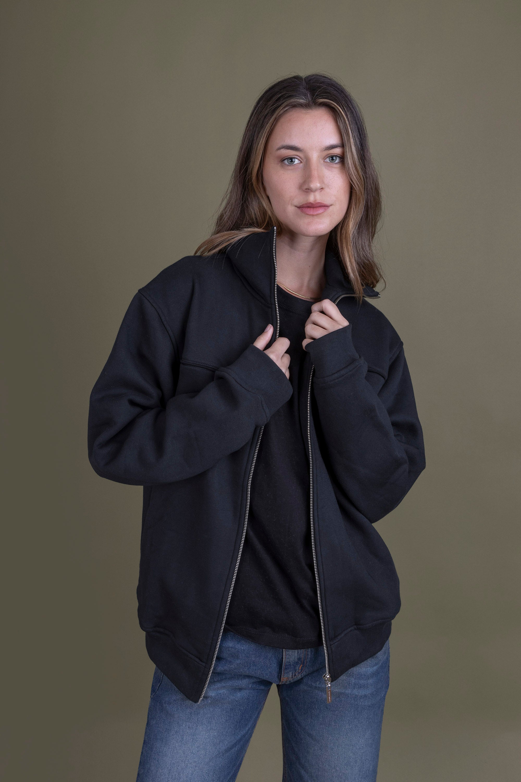Buzo Line Zip